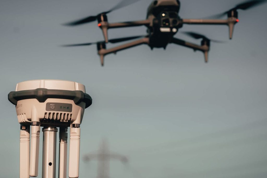 Peran Radar dan RTK dalam Operasional Drone Pertanian