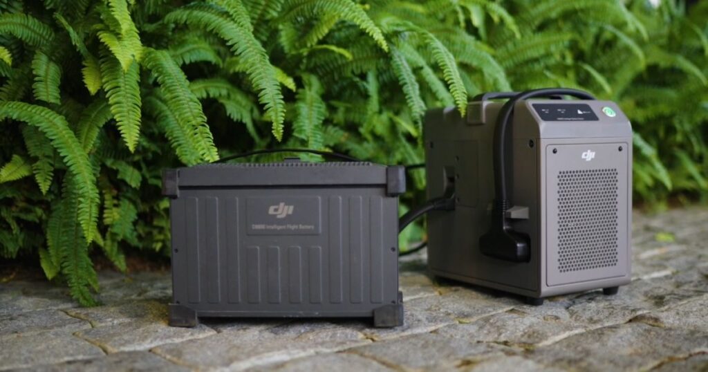 Hindari Mengisi Daya saat Baterai Masih Panas